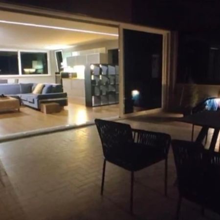 Ferienwohnung Luxury Loft By Boy Patras Exterior foto
