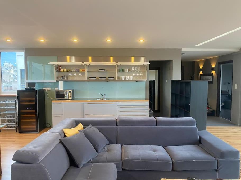 Ferienwohnung Luxury Loft By Boy Patras Exterior foto